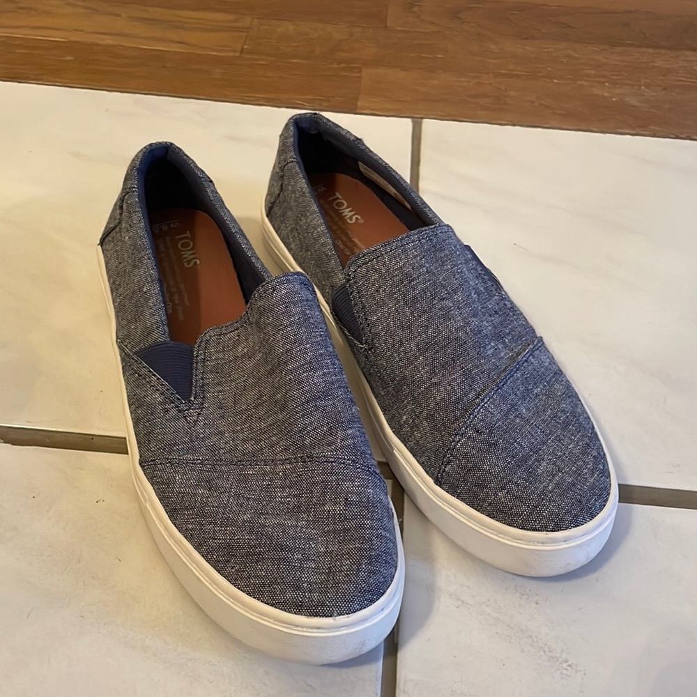 Toms women’s denim slip on sneaker